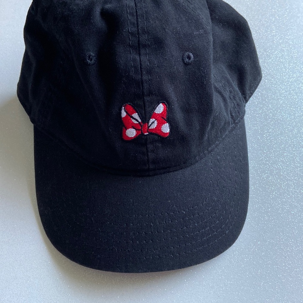 Minnie Mouse Bow Icon Baseball Cap